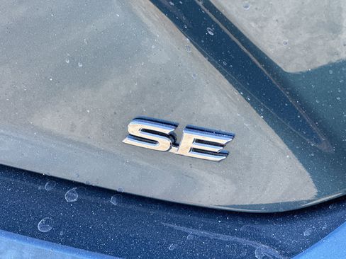 New 2026 Toyota Camry SE image 18