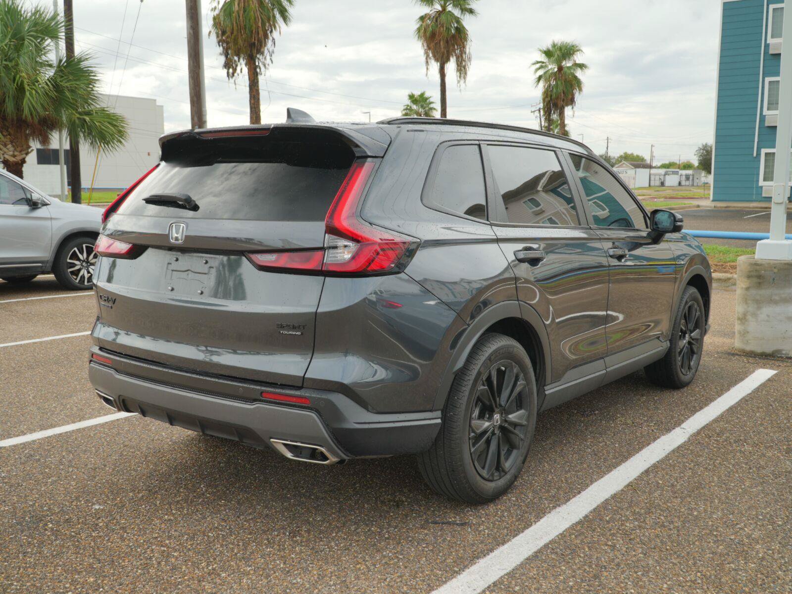 Used 2026 Honda CR-V Sport Touring image 3
