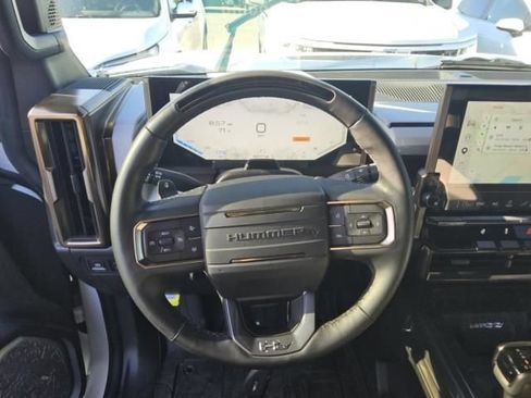 Used 2024 GMC Hummer EV 2X AWD/4WD image 7