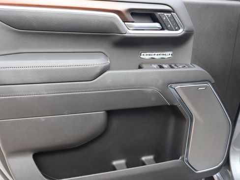 New 2026 GMC Sierra 1500 Denali w/ Denali Reserve Package image 10
