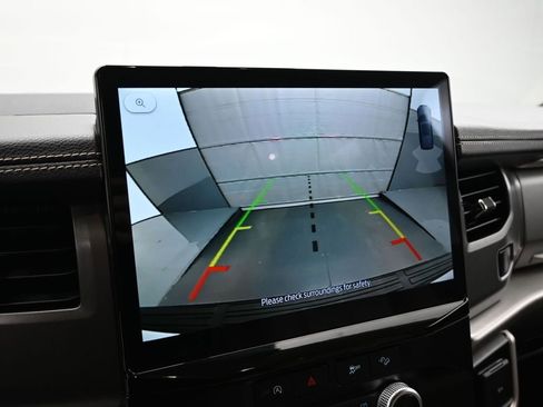 Certified 2024 Ford Expedition Max XLT image 16