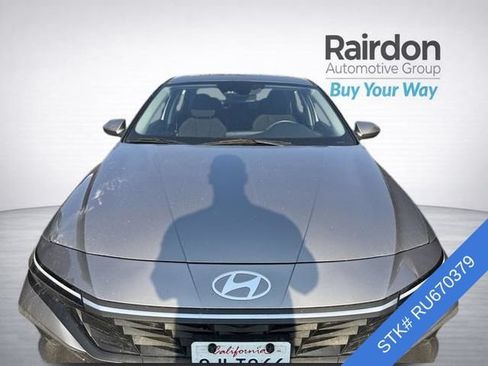 Used 2024 Hyundai Elantra SEL FWD image 2