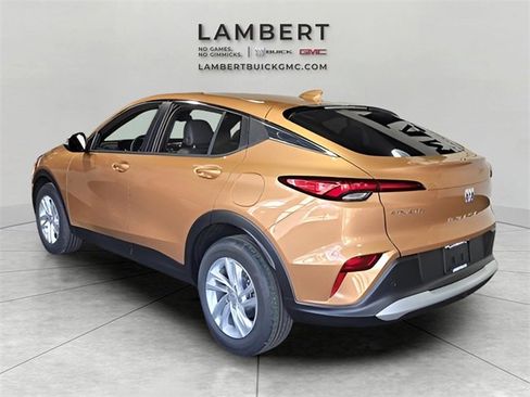 New 2025 Buick Envista Preferred w/ Convenience I Package image 2