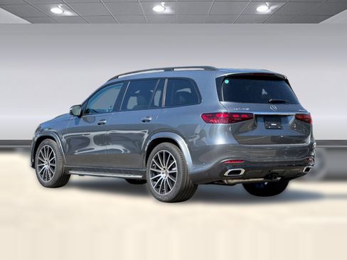 New 2026 Mercedes-Benz GLS 450 4MATIC image 3