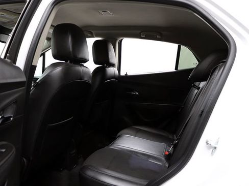 Used 2018 Buick Encore Preferred image 11