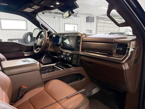 Used 2023 Ford F350 King Ranch AWD/4WD image 12