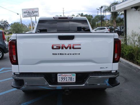 Used 2023 GMC Sierra 1500 SLT w/ SLT Premium Package image 6