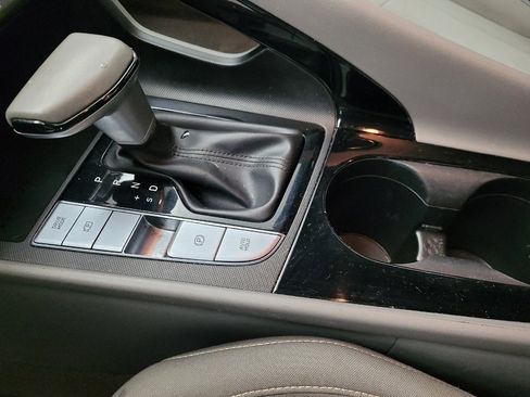 Used 2023 Hyundai Elantra SEL w/ Convenience Package image 26