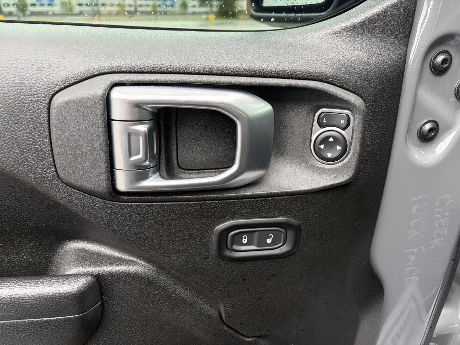 Used 2023 Jeep Wrangler Unlimited Sport AWD/4WD image 12