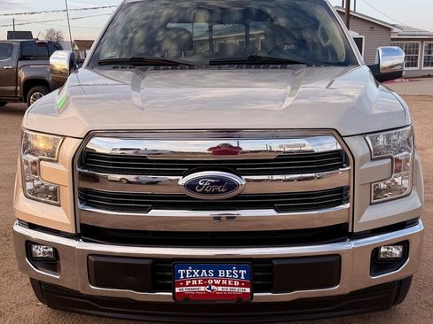 Used 2017 Ford F150 Lariat image 2