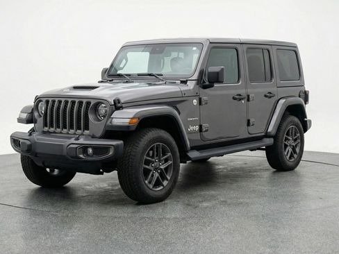 Used 2025 Jeep Wrangler Sport S AWD/4WD image 3