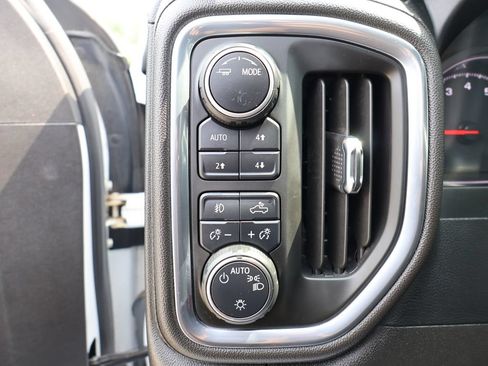 Certified 2022 Chevrolet Silverado 1500 RST AWD/4WD image 13