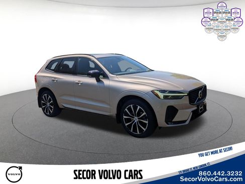 Certified 2023 Volvo XC60 B5 Plus w/ Climate Package AWD/4WD image 3
