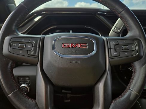 Used 2024 GMC Sierra 2500 AT4X AWD/4WD image 27