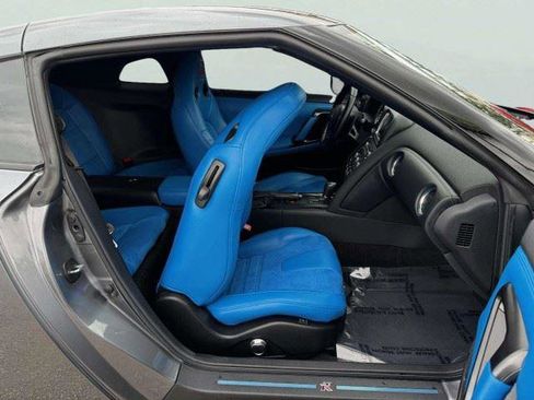 Used 2013 Nissan GT-R Premium AWD/4WD image 41