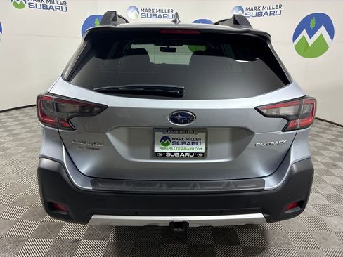Used 2023 Subaru Outback Limited AWD/4WD image 10