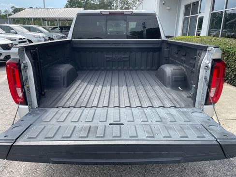 Used 2020 GMC Sierra 1500 SLT w/ SLT Premium Plus Package RWD image 8