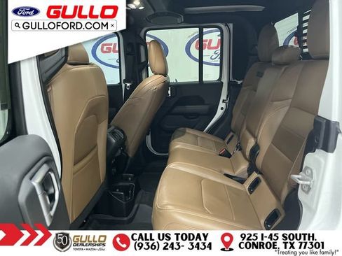 Used 2023 Jeep Gladiator Overland w/ Popular Equipment Package AWD/4WD image 15