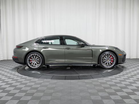 New 2026 Porsche Panamera 4S AWD/4WD image 8