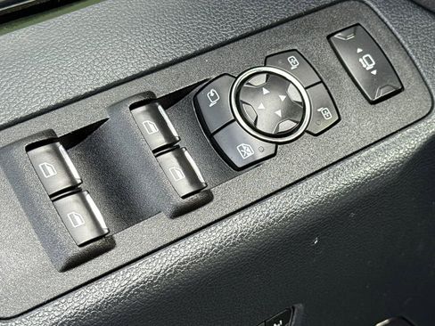 Used 2022 Ford F450 Platinum w/ FX4 Off-Road Package image 20