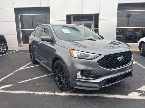 Certified 2024 Ford Edge ST-Line image 3