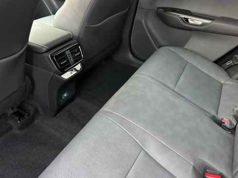 Used 2023 Lexus RZ 450e Premium image 24