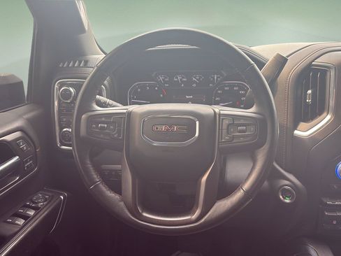 Used 2022 GMC Sierra 2500 AT4 AWD/4WD image 12