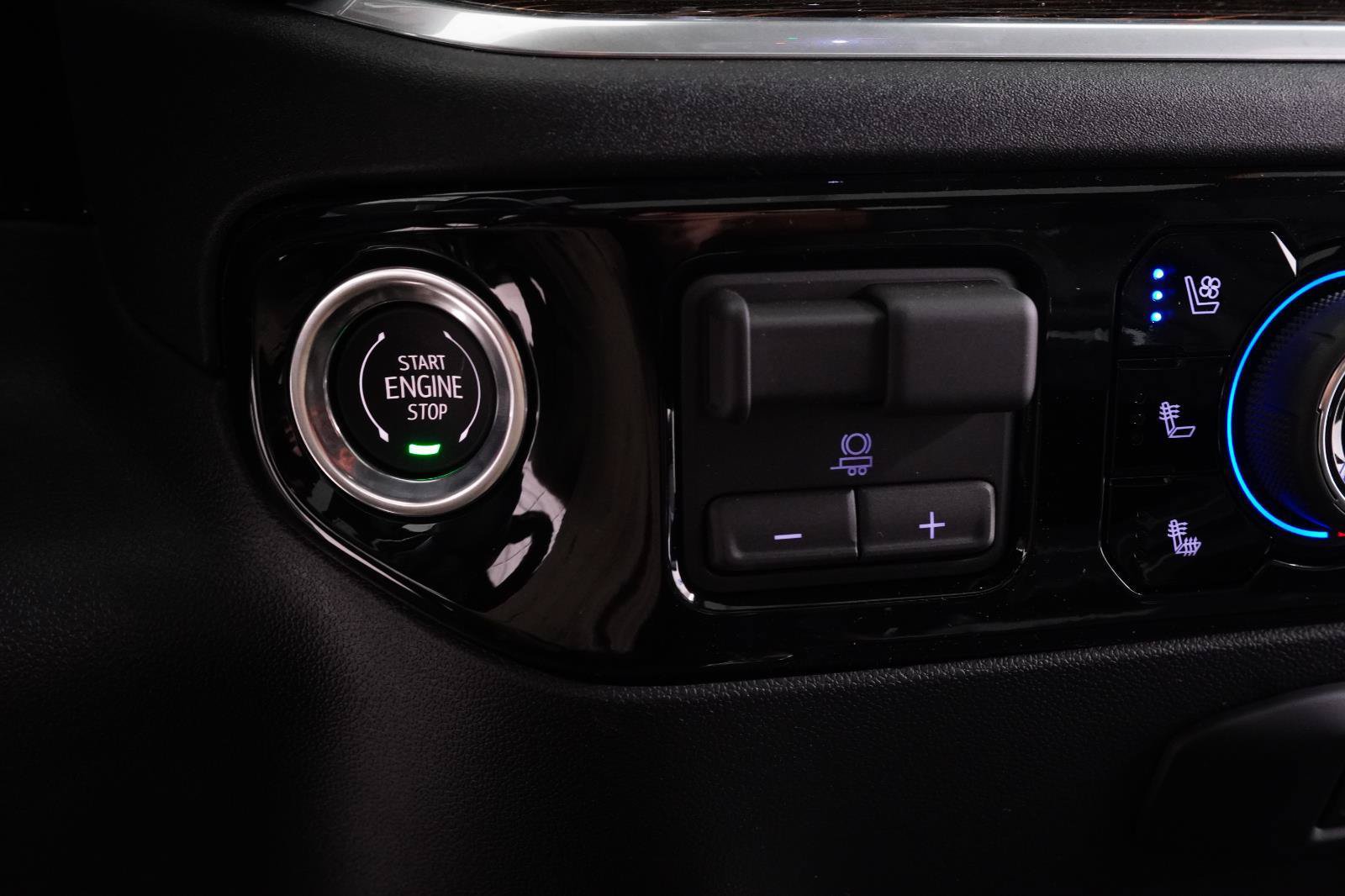 New 2026 Chevrolet Silverado 2500 High Country AWD/4WD image 32