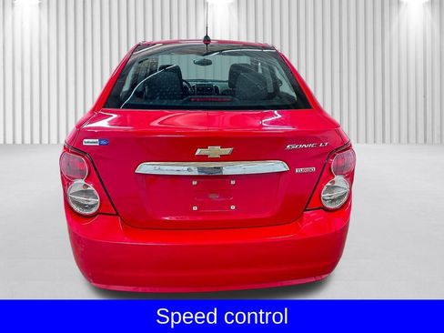 Used 2015 Chevrolet Sonic LT image 9