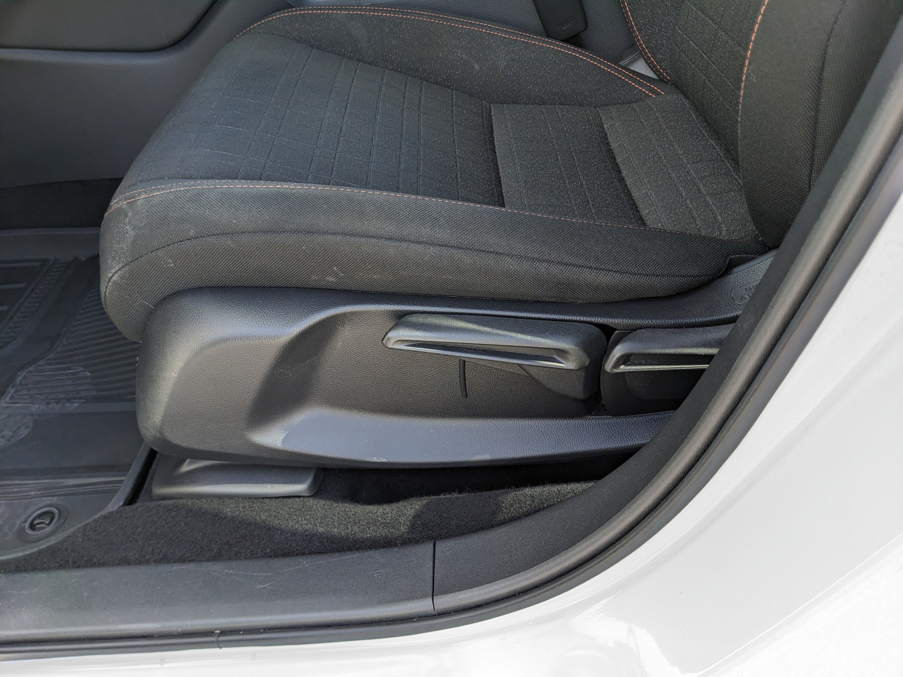 Used 2024 Honda HR-V Sport image 20