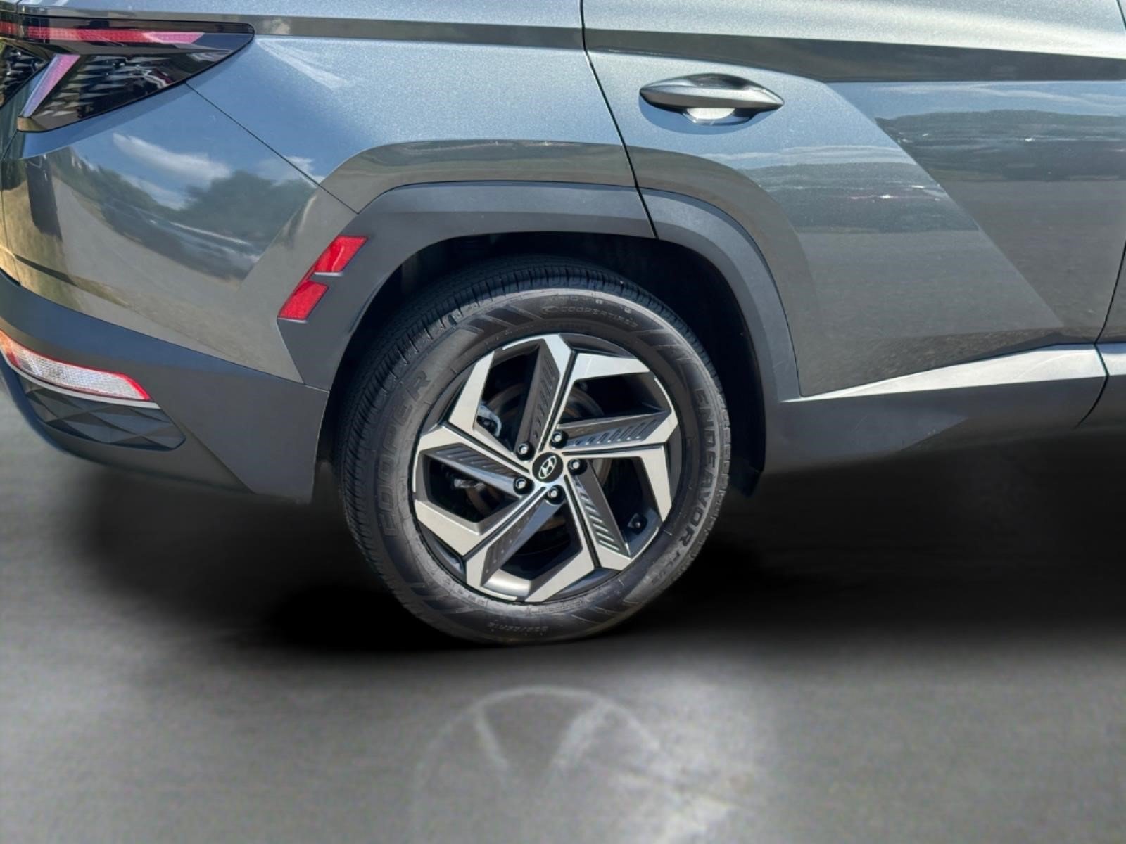 Used 2023 Hyundai Tucson SEL AWD/4WD image 21