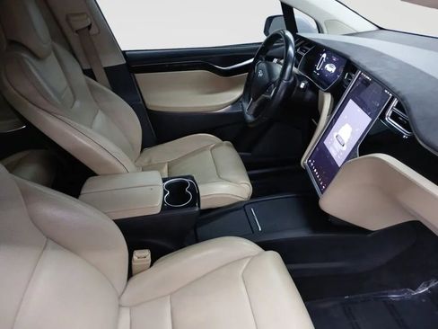 Used 2016 Tesla Model X Performance AWD/4WD image 15