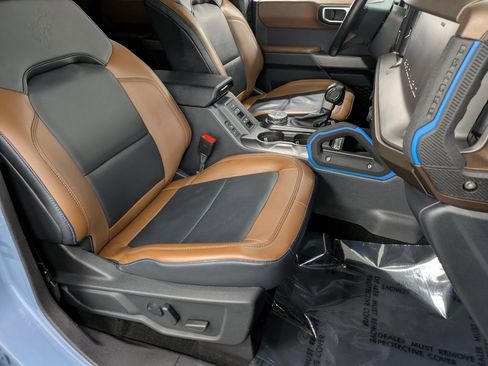 Used 2023 Ford Bronco Outer Banks image 28