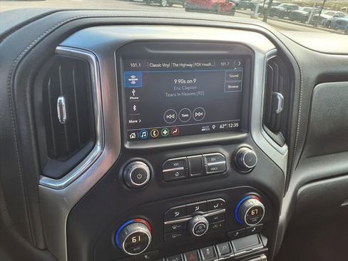 Used 2019 Chevrolet Silverado 1500 LT w/ All-Star Edition image 13