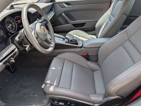 Certified 2024 Porsche 911 Targa 4S AWD/4WD image 19