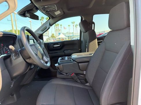 New 2026 Chevrolet Silverado 1500 Custom w/ Turbomax Blackout Package RWD image 17