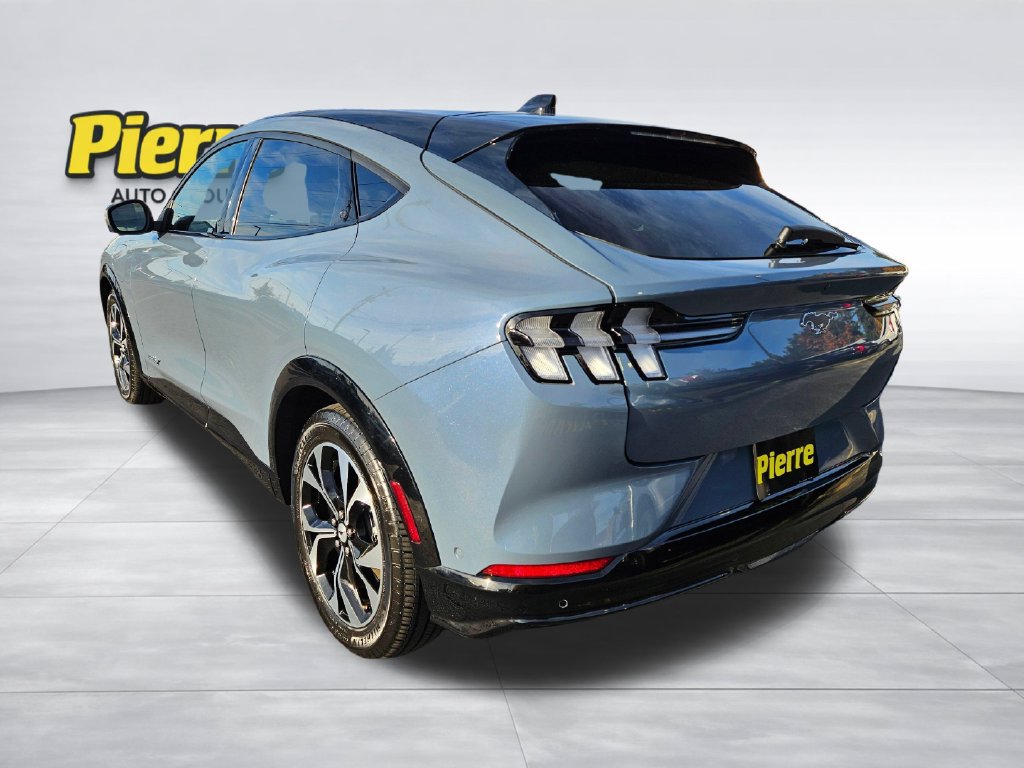Used 2023 Ford Mustang Mach-E Premium AWD/4WD image 3