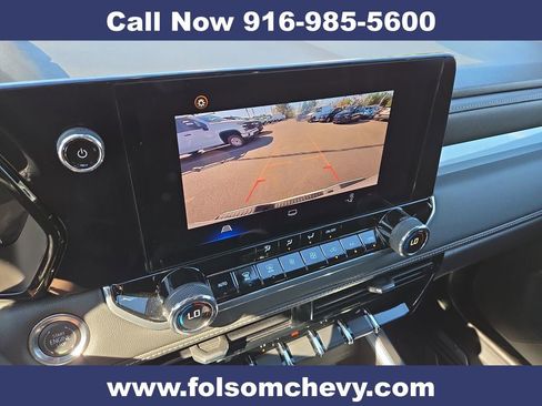 Used 2024 Chevrolet Colorado LT w/ LT Convenience Package image 17