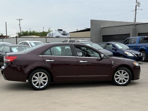 Used 2012 Lincoln MKZ AWD image 17