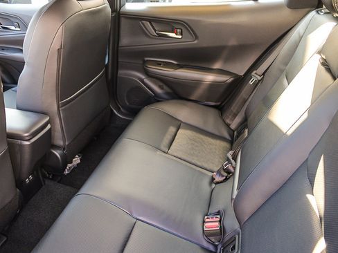 New 2026 Toyota Prius FWD image 20