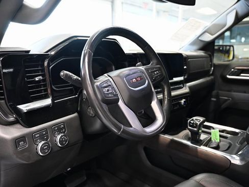 Used 2022 GMC Sierra 1500 SLT w/ SLT Convenience Package image 22