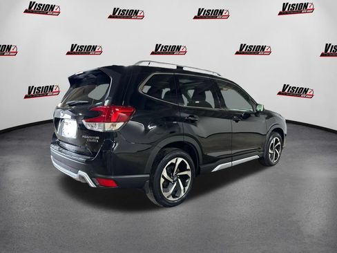 Used 2024 Subaru Forester Touring AWD/4WD image 5