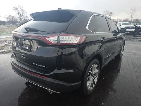 Used 2018 Ford Edge Titanium w/ Equipment Group 301A image 8