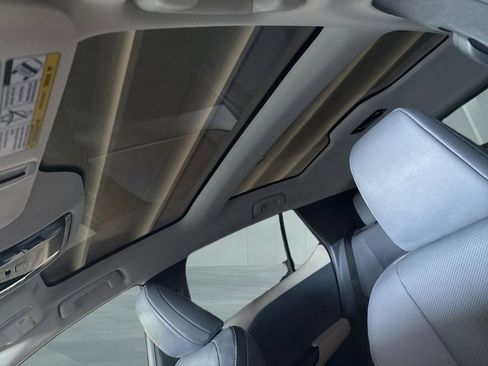 Certified 2025 Lexus RZ 300e w/ Accessory Package (Z1) image 17