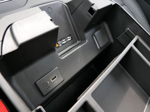 New 2026 GMC Sierra 3500 Denali w/ Denali Reserve Package image 15