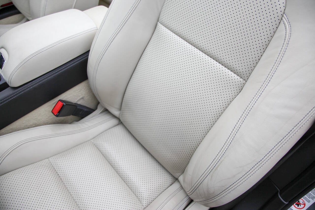 Used 2009 Jaguar XKR R RWD image 57