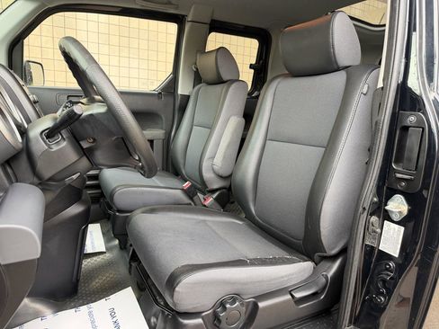 Used 2005 Honda Element EX image 14