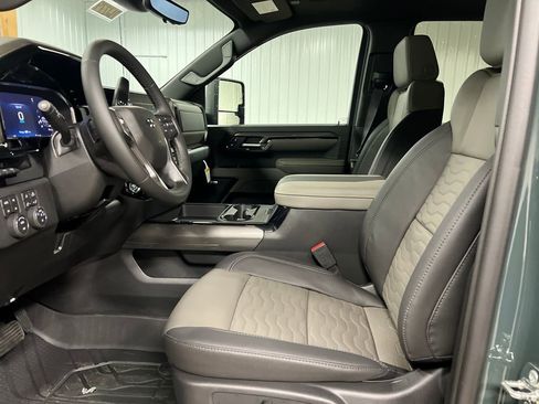 New 2026 Chevrolet Silverado 2500 ZR2 w/ LPO, Dark Essentials Package AWD/4WD image 12