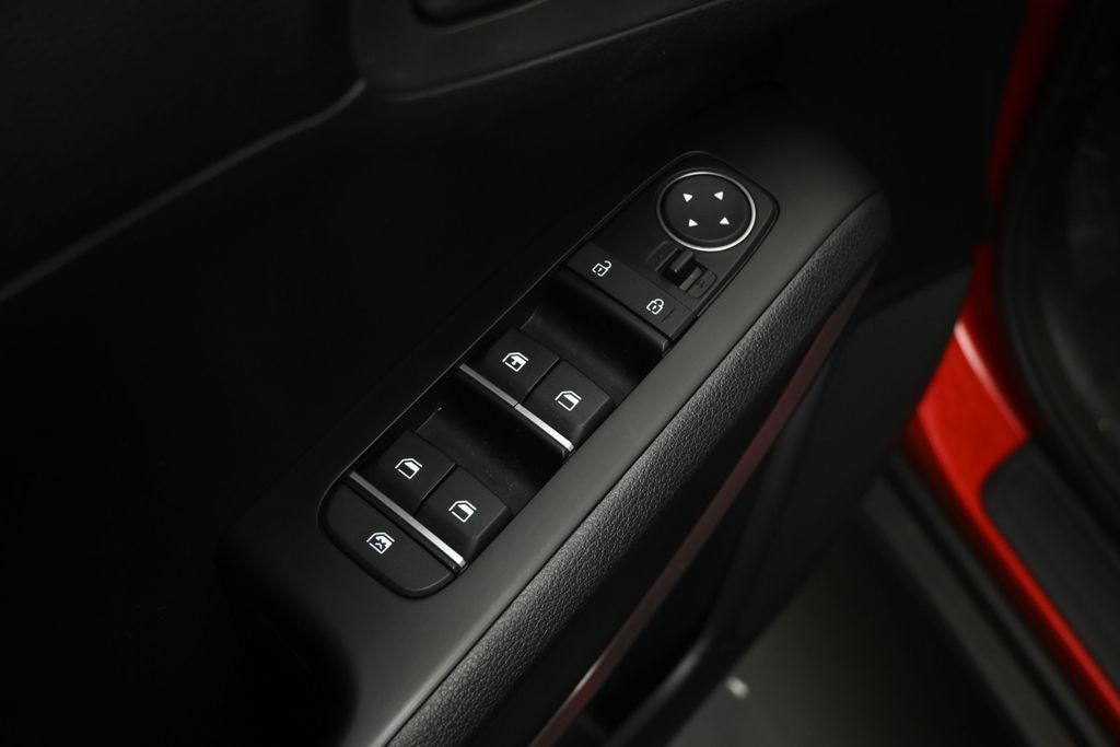 Used 2025 Kia Soul LX w/ LX Technology Package FWD image 49