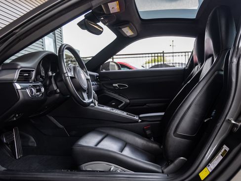 Certified 2014 Porsche 911 Carrera S RWD image 30